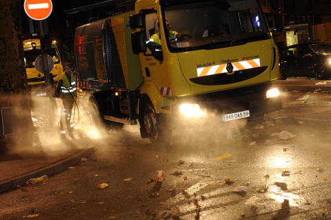 fred bourcier photographe reportage renault trucks service voierie nettoyage braderie de lille 03