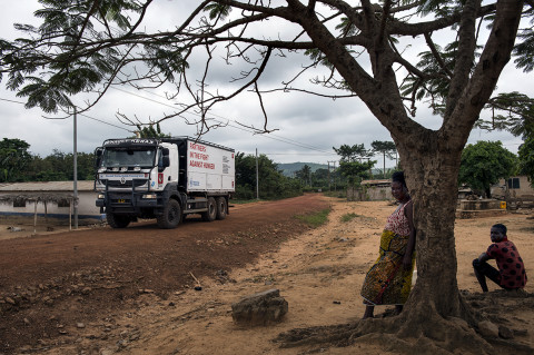 fred bourcier photographe reportage wfp renault trucks ghana 05