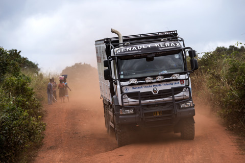 fred bourcier photographe reportage wfp renault trucks ghana 10