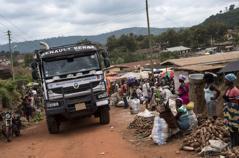 fred bourcier photographe reportage wfp renault trucks ghana 11