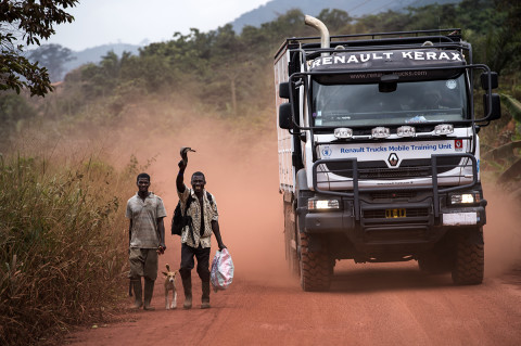 fred bourcier photographe reportage wfp renault trucks ghana 19